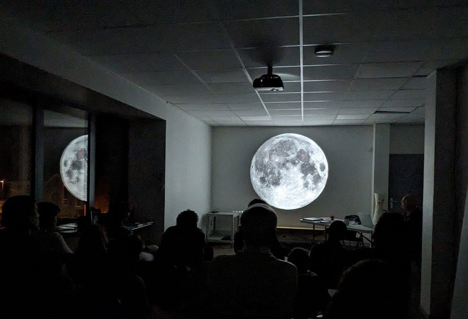 projection de la lune.