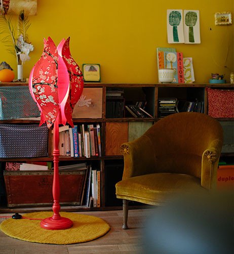 Lampadaire rouge.